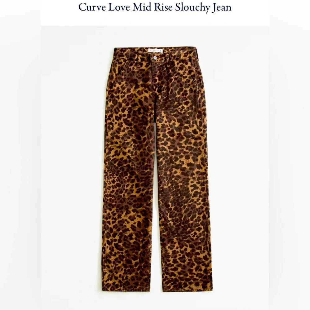 🩵 **NWT**Abercrombie & Fitch- Curve Love Mid-Rise Slouchy Jean- Size 30 - Picture 2 of 4